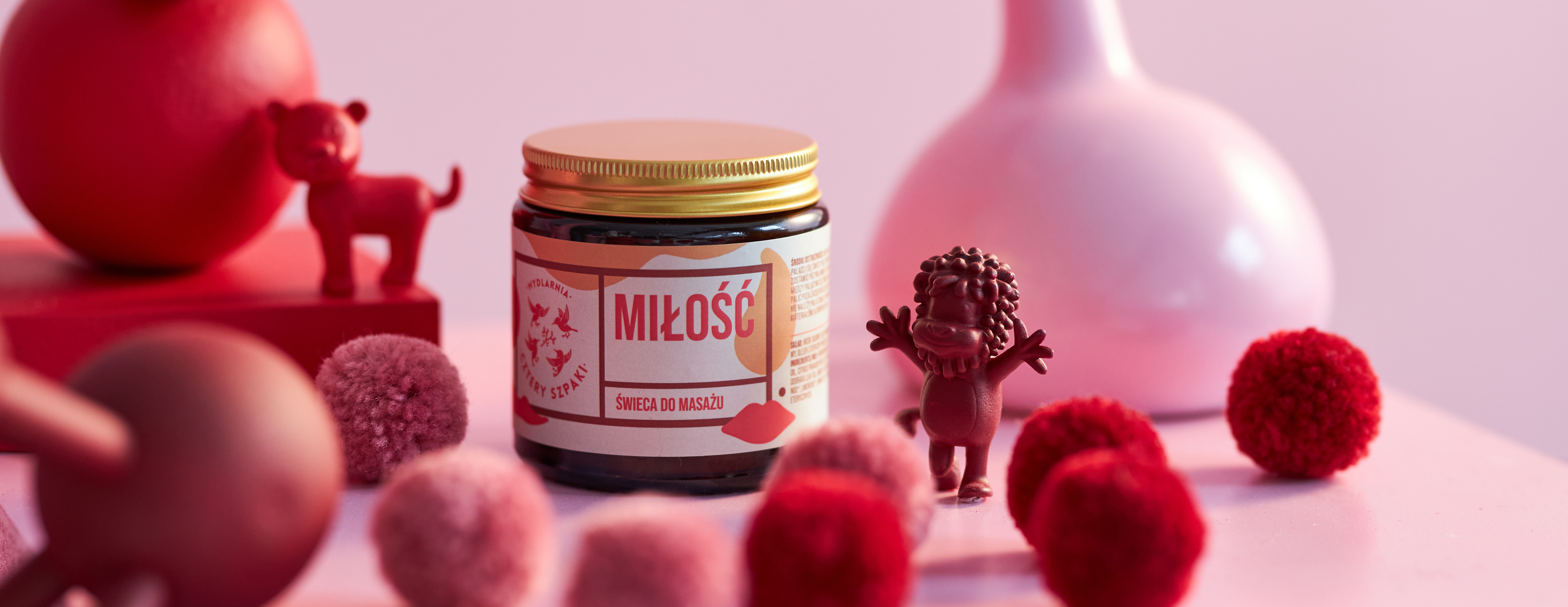 Czemu świece sojowe są lepsze? Poznaj ich zalety.