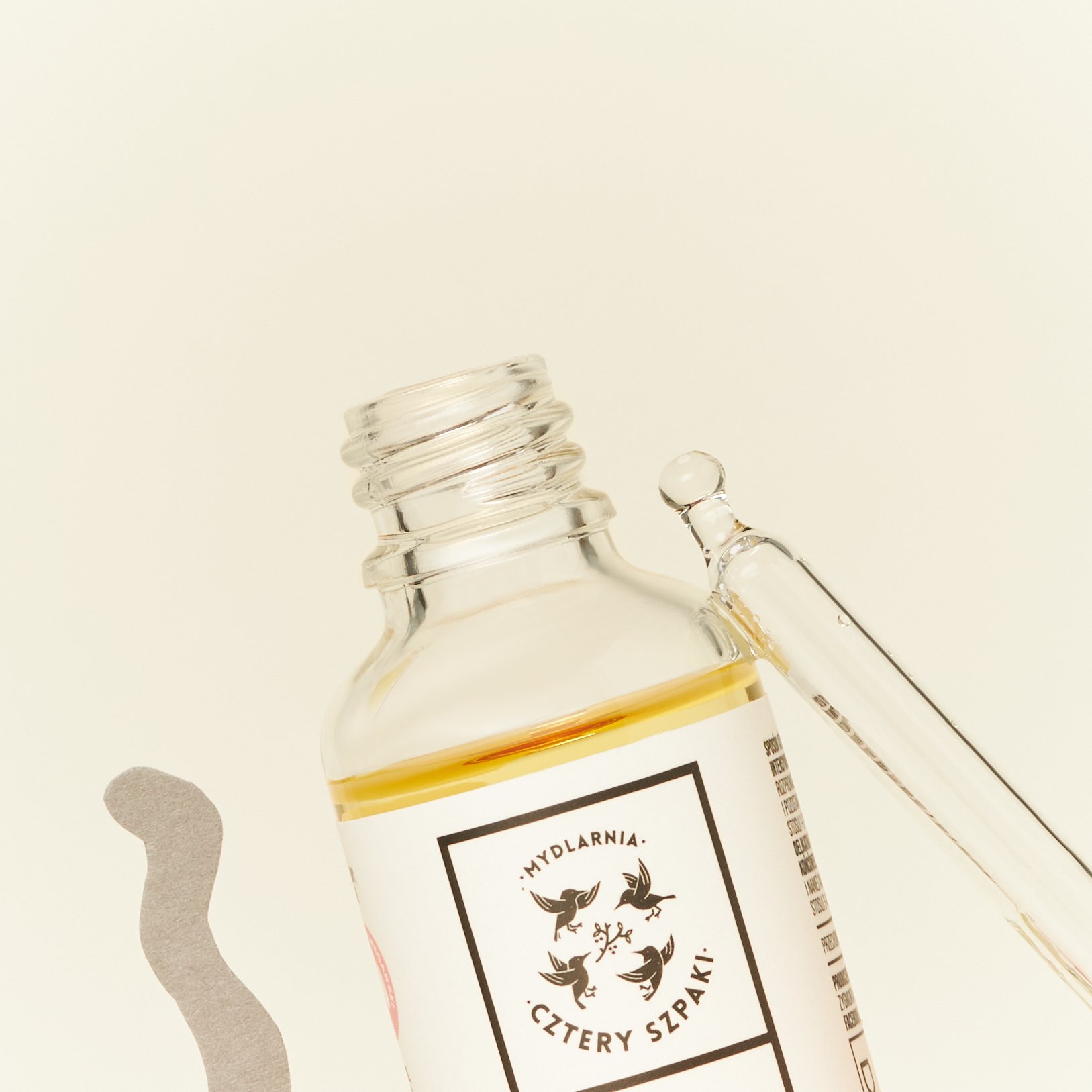 Serum do włosów średnioporowatych