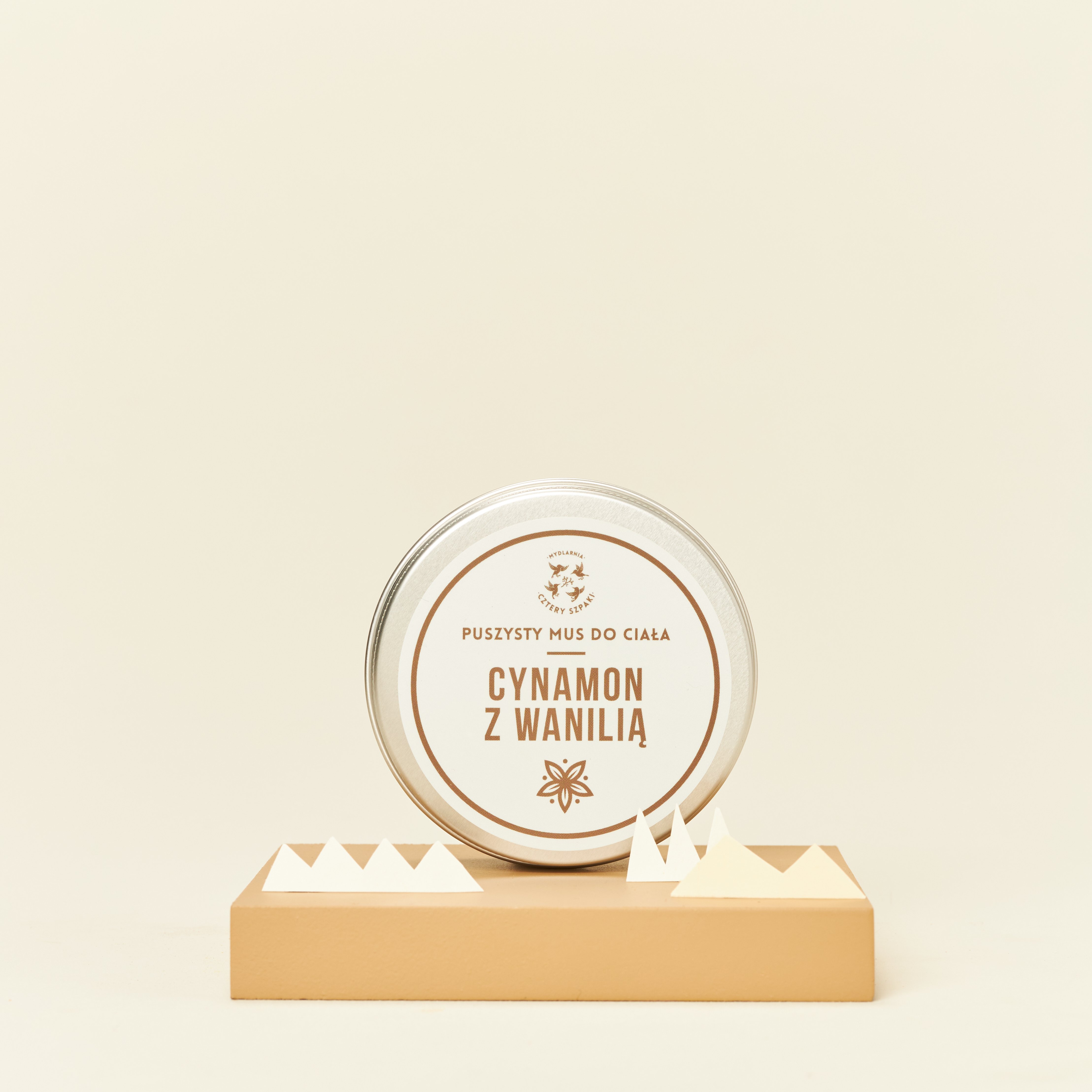 Puszysty mus do ciała Cynamon z Wanilią w metalowej puszce z wieczkiem, 4 Szpaki