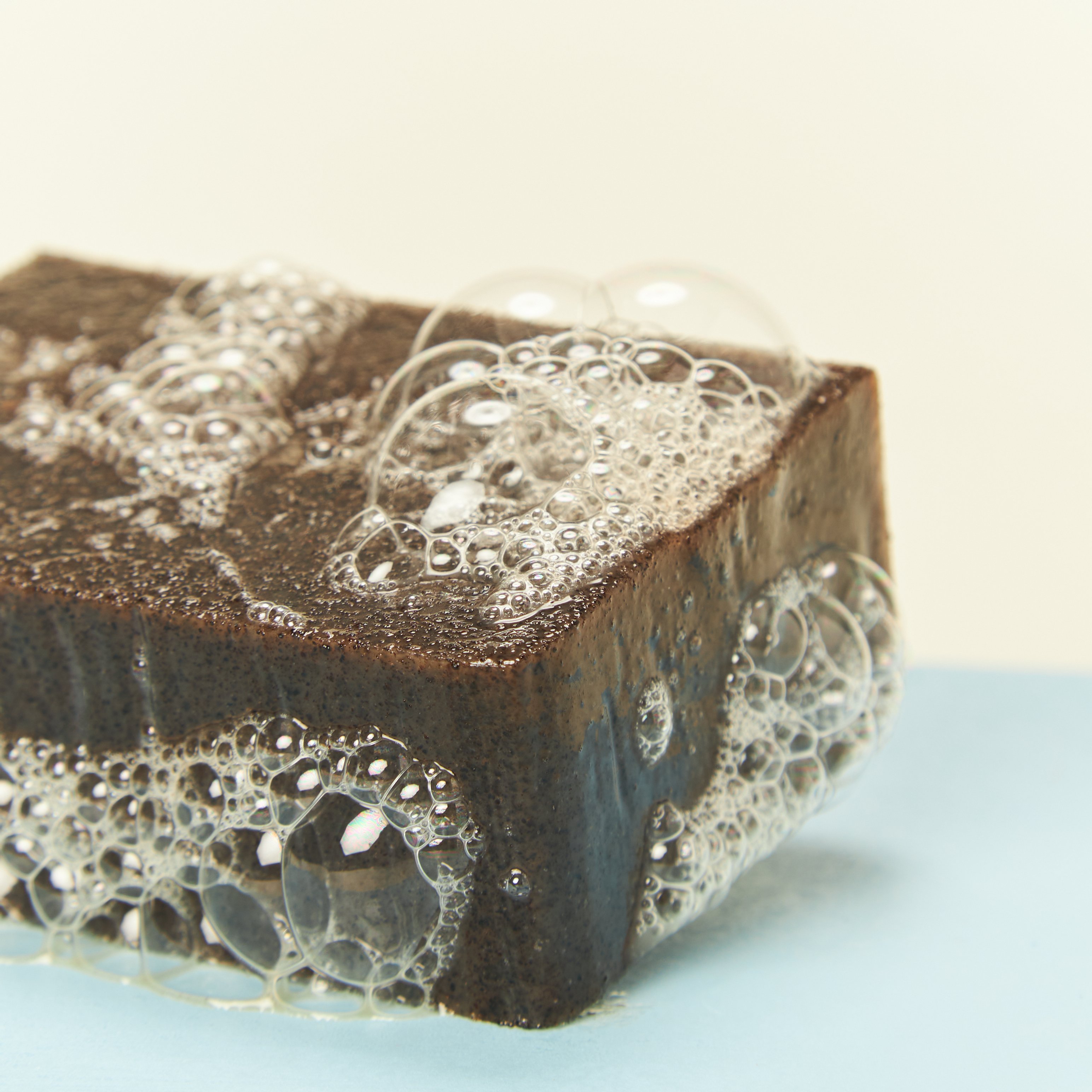 Porzeczka - naturalne mydło peelingujące w kostce