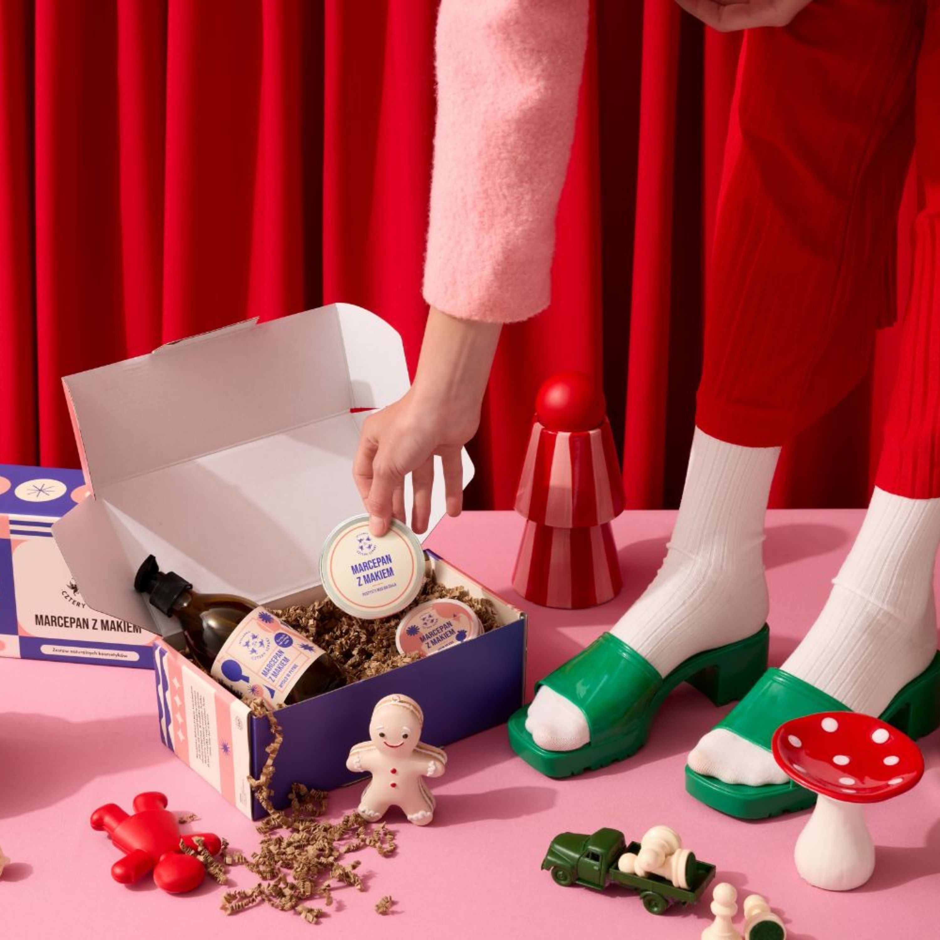 Zdjęcie zestawu Marcepan z Makiem. 
