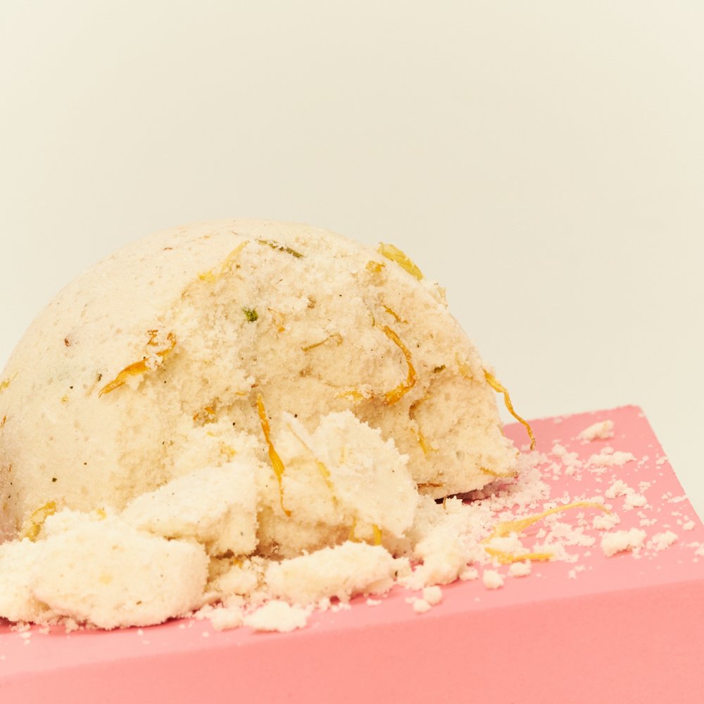 Półkula kąpielowa Melisa i Nagietek.