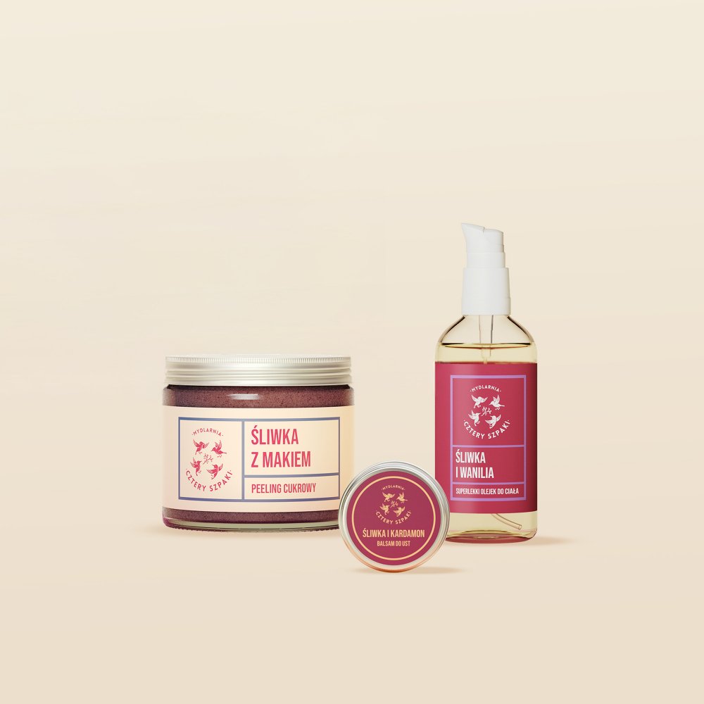 Zestaw Słodka Śliwka: peeling do ciała Śliwka z Makiem, balsam do ust Śliwka i Kardamon oraz olejek do ciała Śliwka i Wanilia. 